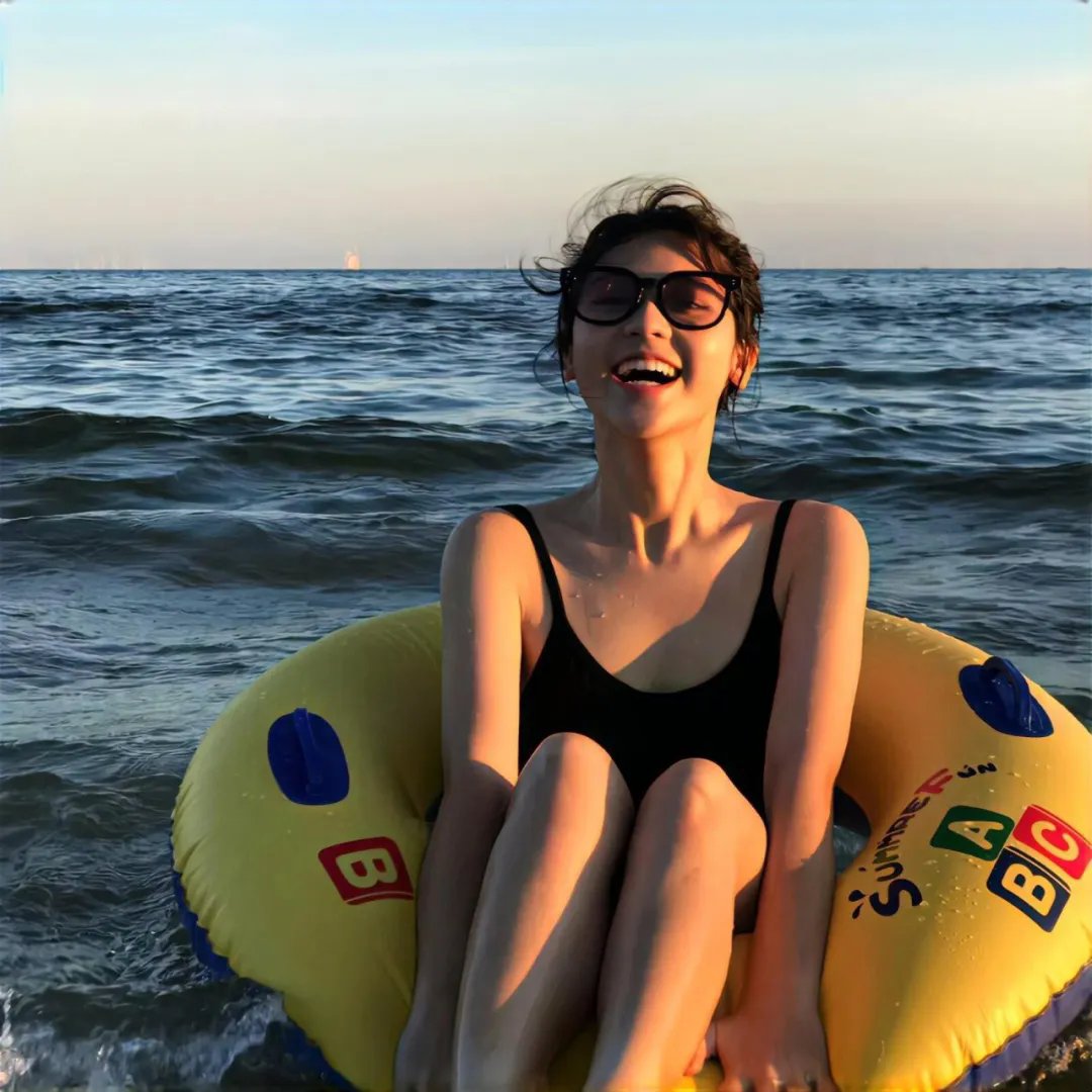 野莲香海报
